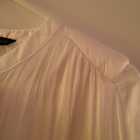 zara blouse with patch pockets - Picture 4 of 4